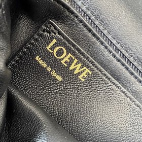 Loewe  2026 Сумка Puffer Goya из блес