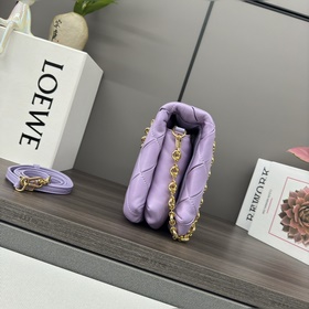Сумка Loewe Puffer Goya из блестящей к