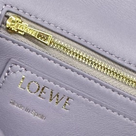 Сумка Loewe Puffer Goya из блестящей к