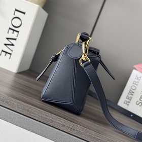 Loewe Новая роскошная плетеная сумка 