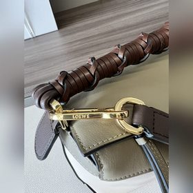 Loewe  Новая плетеная сумка Puzzle E
