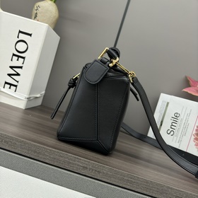 Loewe Новая роскошная плетеная сумка 