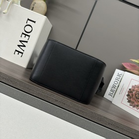 Сумка Loewe Hammock Compact из мягкой 