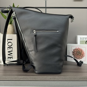 Loewe Большой рюкзак из натуральной к