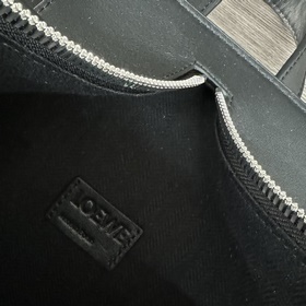 Loewe Большой рюкзак из натуральной к