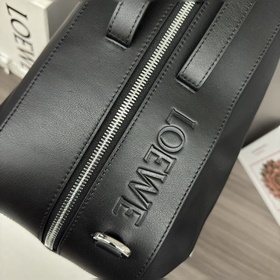 Loewe  Большой рюкзак из нейлона и н