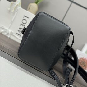 Loewe Маленький рюкзак из нейлона и н
