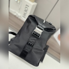 Loewe Маленький рюкзак из нейлона и н