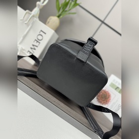 Loewe Маленький классический рюкзак и