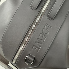 Loewe Большой рюкзак из натуральной к