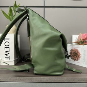 Loewe Маленький классический рюкзак и