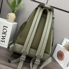 Loewe  Большой рюкзак из нейлона и н
