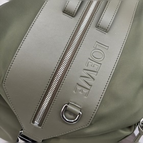 Loewe  Большой рюкзак из нейлона и н