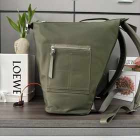 Loewe  Большой рюкзак из нейлона и н
