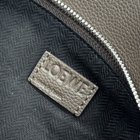 Loewe  Новая версия Новая модель Мал