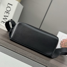 Loewe   Новая версия Новая модель Ма