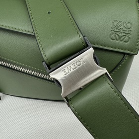 Loewe   Новая версия Новая модель Ма