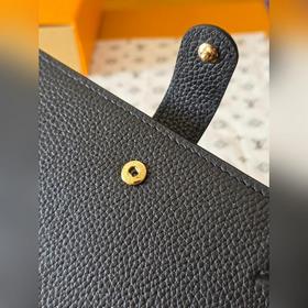 Чехол для блокнота из кожи Taïga с вст