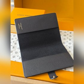 Чехол для блокнота из кожи Taïga с вст