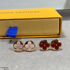 Серьги-гвоздики L1126 из розового золо