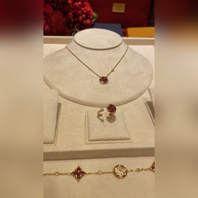 Новая коллекция высокого ювелирного ис