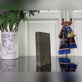 Эксклюзивная модель [паспортный чехол