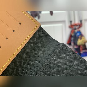 Эксклюзивная модель [паспортный чехол