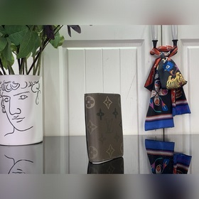 Эксклюзивная модель [карманный кошеле