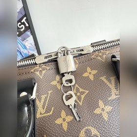 Эксклюзивные фотографии оригинальной м