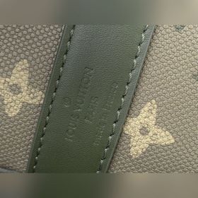 Топ-модель из оригинальной коллекции