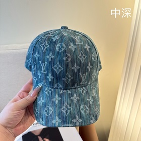 Бейсболка Louis Vuitton — новая модель