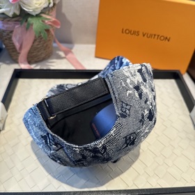 Бейсболка Louis Vuitton — новая модель