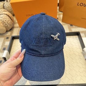 Бейсболка Louis Vuitton — новая модель