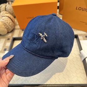 Бейсболка Louis Vuitton — новая модель