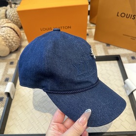 Бейсболка Louis Vuitton — новая модель