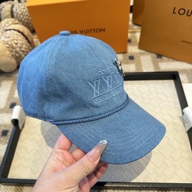 Бейсболка Louis Vuitton — новая модель