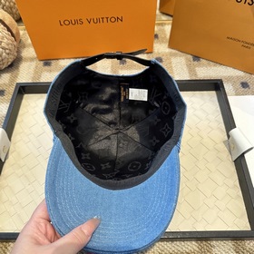 Бейсболка Louis Vuitton — новая модель