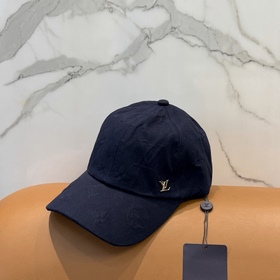 Бейсболка Louis Vuitton： новая модель,