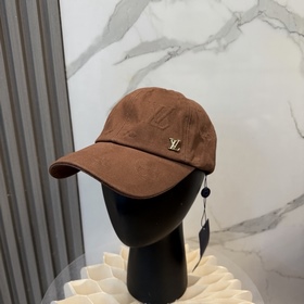 Бейсболка Louis Vuitton： новая модель,