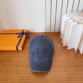 Бейсболка Louis Vuitton — новая модель