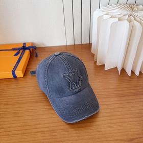 Бейсболка Louis Vuitton — новая модель