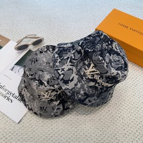 Официальный сайт LV (Louis Vuitton) — 