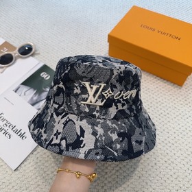Официальный сайт LV (Louis Vuitton) — 