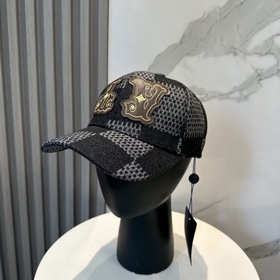 На официальном сайте LV Louis Vuitton