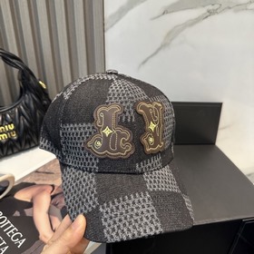 На официальном сайте LV Louis Vuitton 