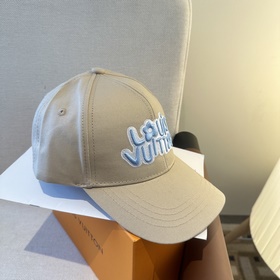 Бейсболка Louis Vuitton — новая модель