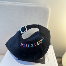 Бейсболка Louis Vuitton — новая модель