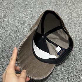 Бейсболка Louis Vuitton из официальног