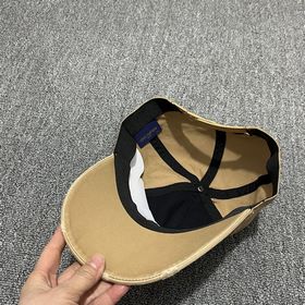 Бейсболка Louis Vuitton из официальног