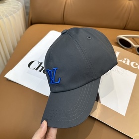 Бейсболка Louis Vuitton — новая модель